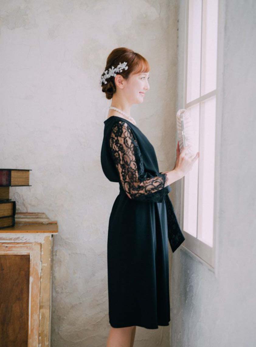 Phase Eight☆Lulu レースワンピース【送料込】 サッシュベルト付き袖レース七分袖ワンピース｜結婚式パーティの