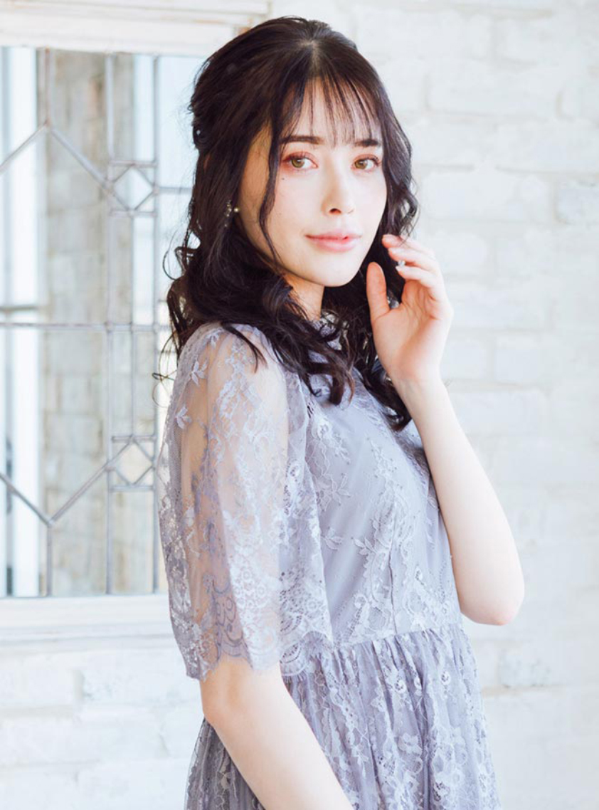 総レーススタンドカラー袖ありワンピース｜結婚式パーティのレンタル