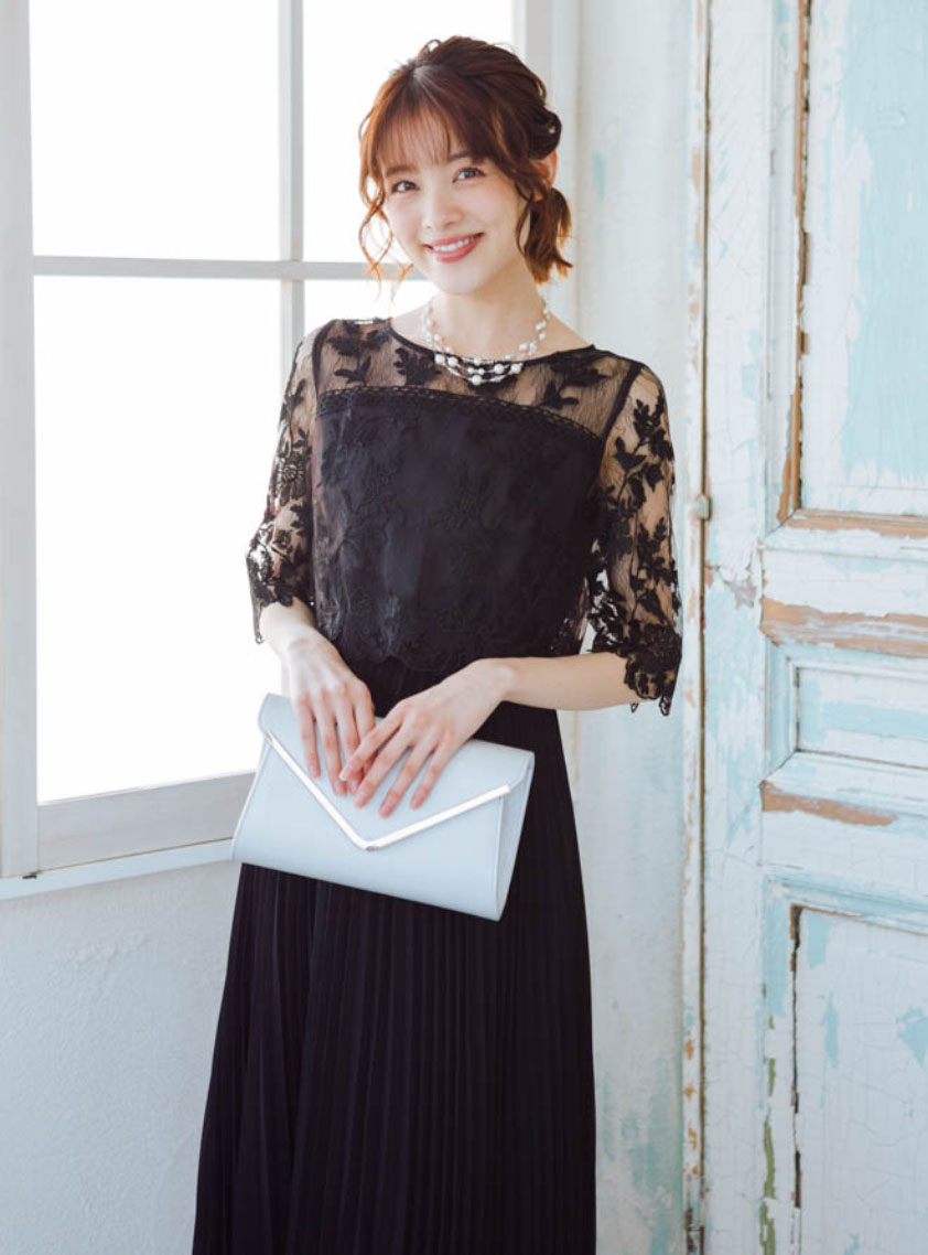 袖あり花柄刺繍シアーレース切替えシフォンプリーツワンピース｜結婚式