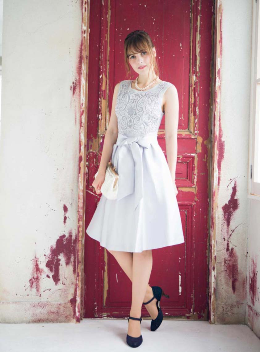 Lulu's フロート トゥ ユー ホルター ティアード ドレス 送関込 Flawless Arrival Navy Blue Tulle Tie-Strap Tiered Maxi Dress