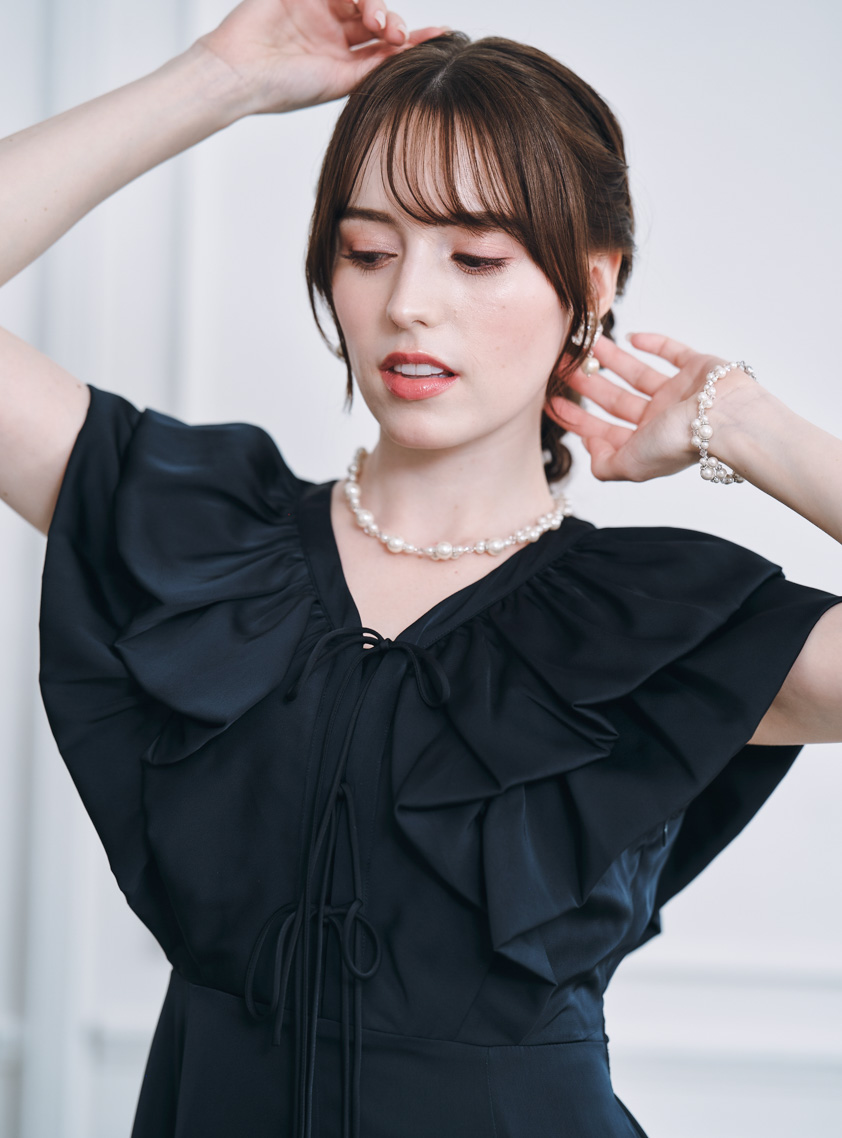 フロントフリルリボンサテンワンピース｜結婚式パーティのレンタル
