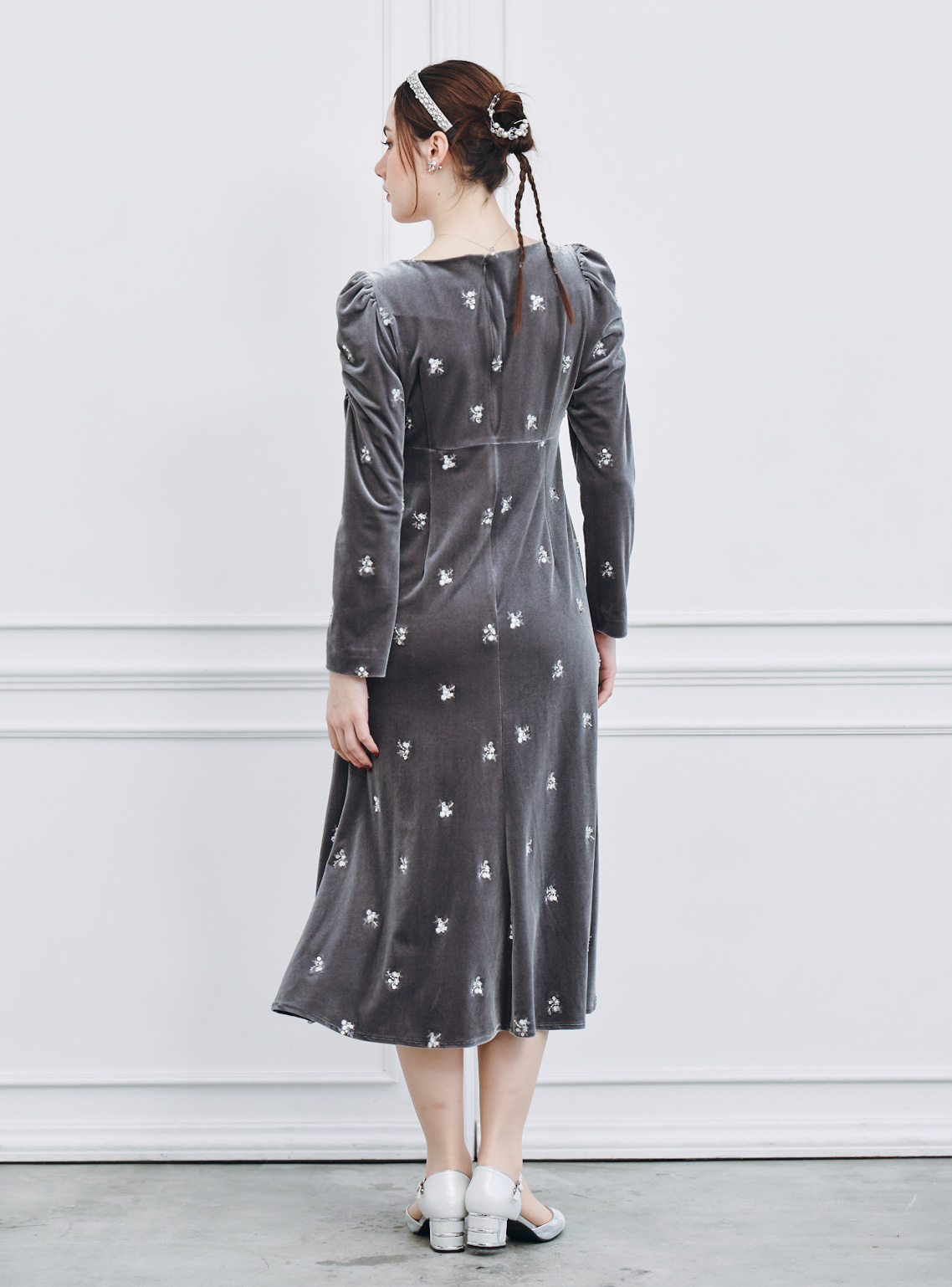 CELFORD】花柄刺繍ベロアワンピース｜結婚式パーティのレンタルドレス