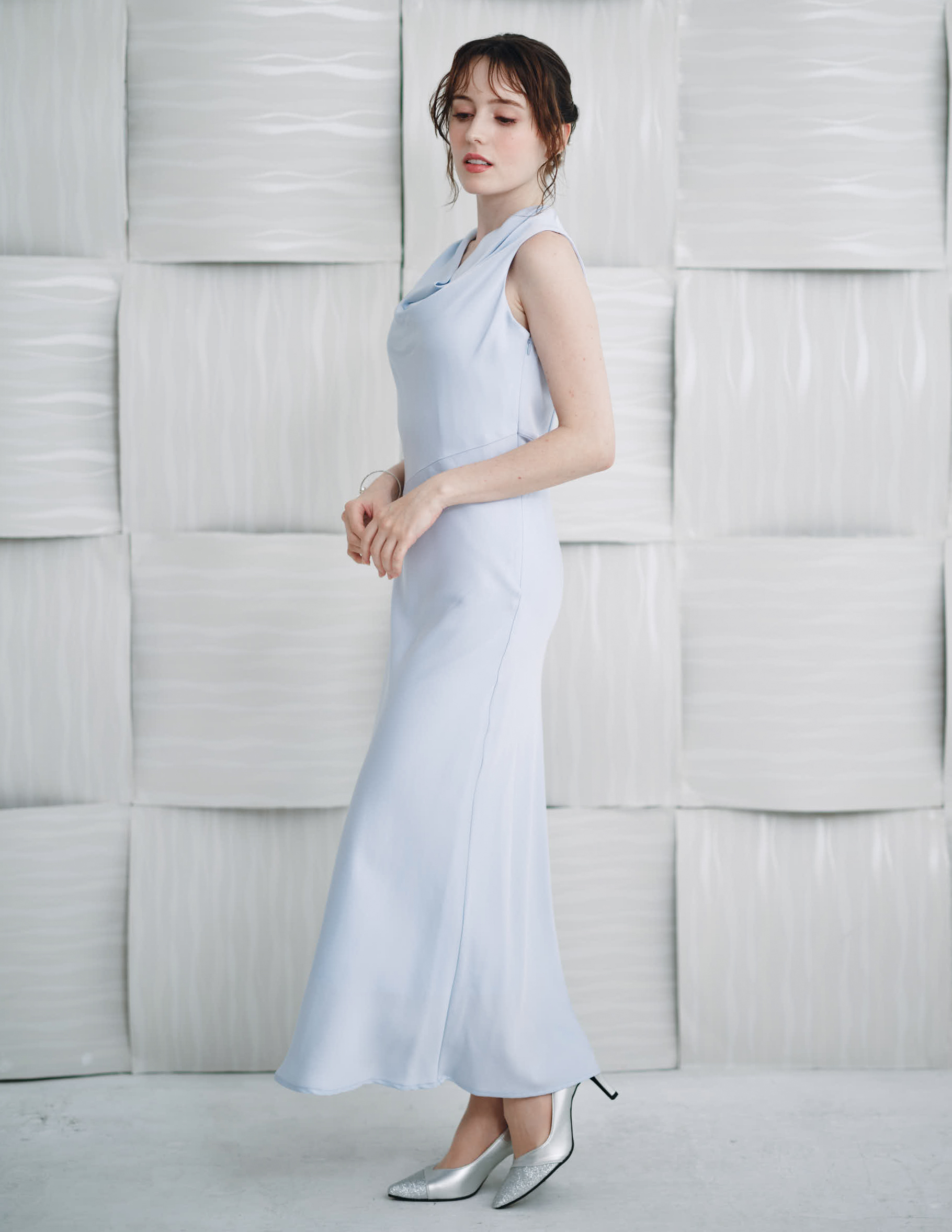 美品！FRAYI.D/フレイ アイディー/ワンピース/ドレープネックサテンドレス FRAY I.D】ドレープネックサテンワンピース｜結婚式パーティのレンタル