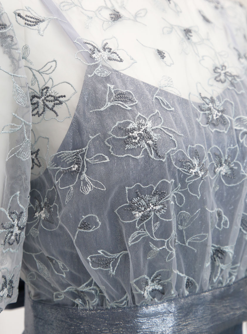 ブルーレーベルクレストブリッジ フラワーエンブロイダリーレース ブラウス BLUE LABEL CRESTBRIDGE（ブルーレーベルクレストブリッジ）の