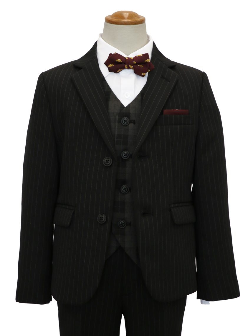 蝶ネクタイ3つボタンスリーピースパンツスーツ｜結婚式パーティの