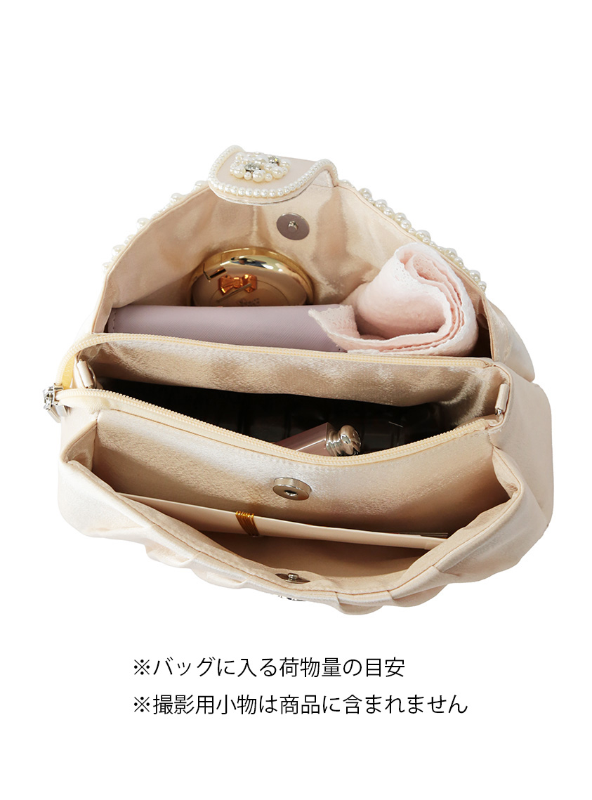 ✨美品✨ ジュゼッペザノッティ パーティバッグ ビジュー ミニ レザー サテン 両サイドポケット付パールビジュタック入りサテンバッグ｜結婚式