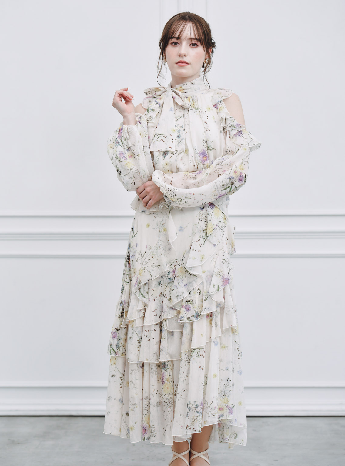 新品 スナイデル スピンドルフリルシフォントップス SNIDEL】ラッフルフリルシフォンセットアップ｜結婚式パーティの