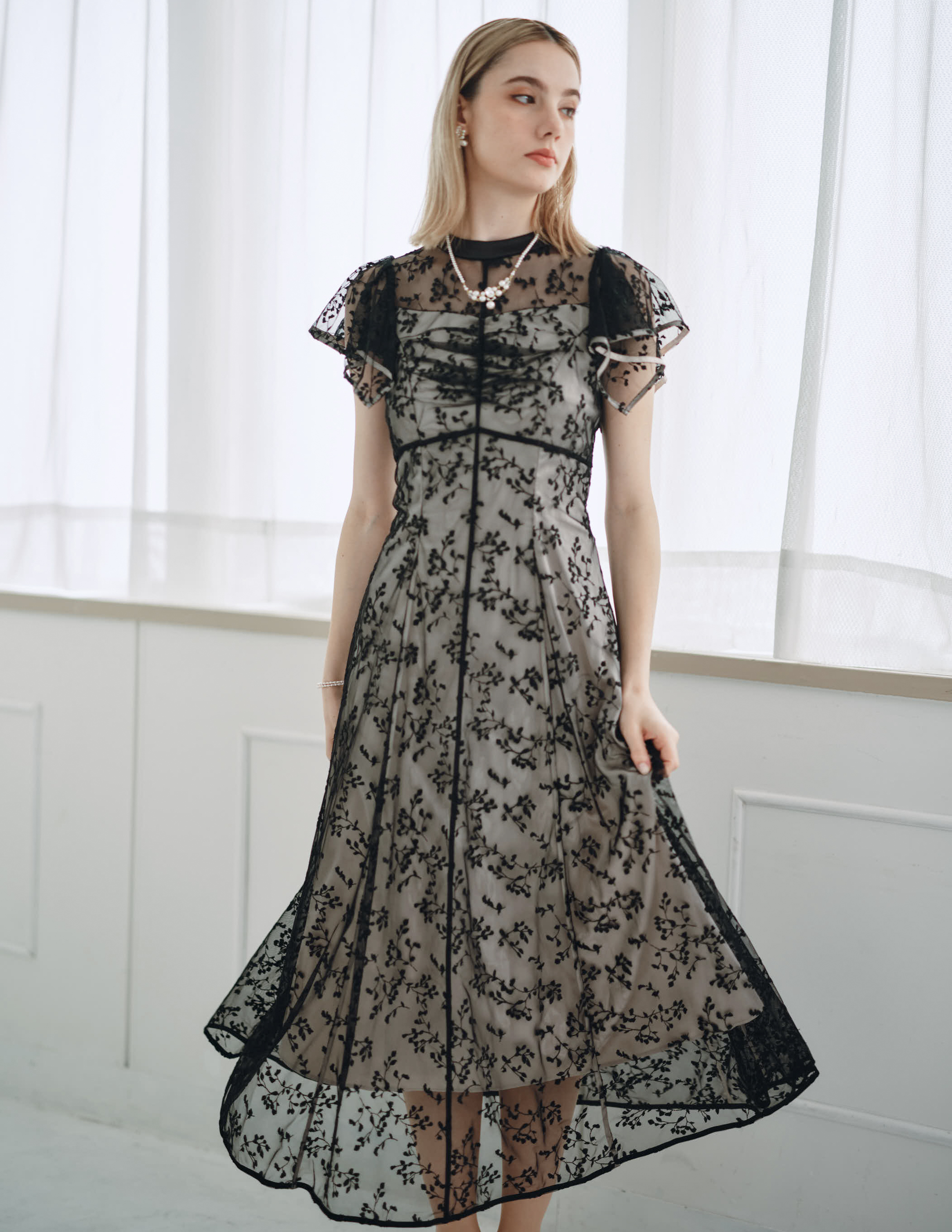 SNIDEL】チュールエンブロイダリーワンピース｜結婚式パーティの