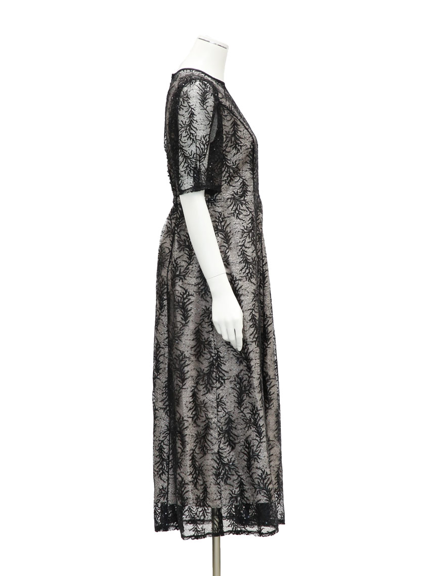 スパンコール入りリーフ柄刺繍レースワンピース｜結婚式パーティ